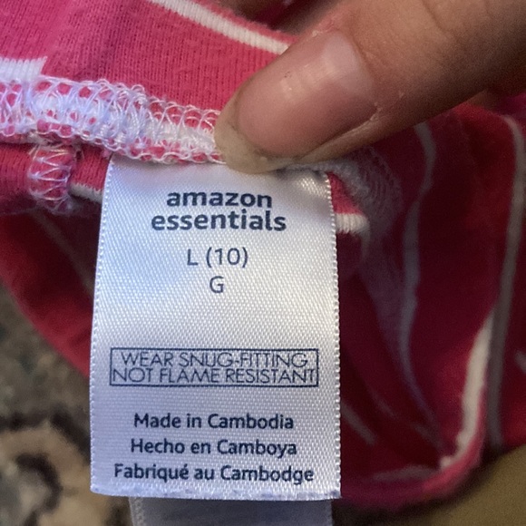 Pink pajama pants. Nice snug fit. Only worn a couple times. - Picture 4 of 4